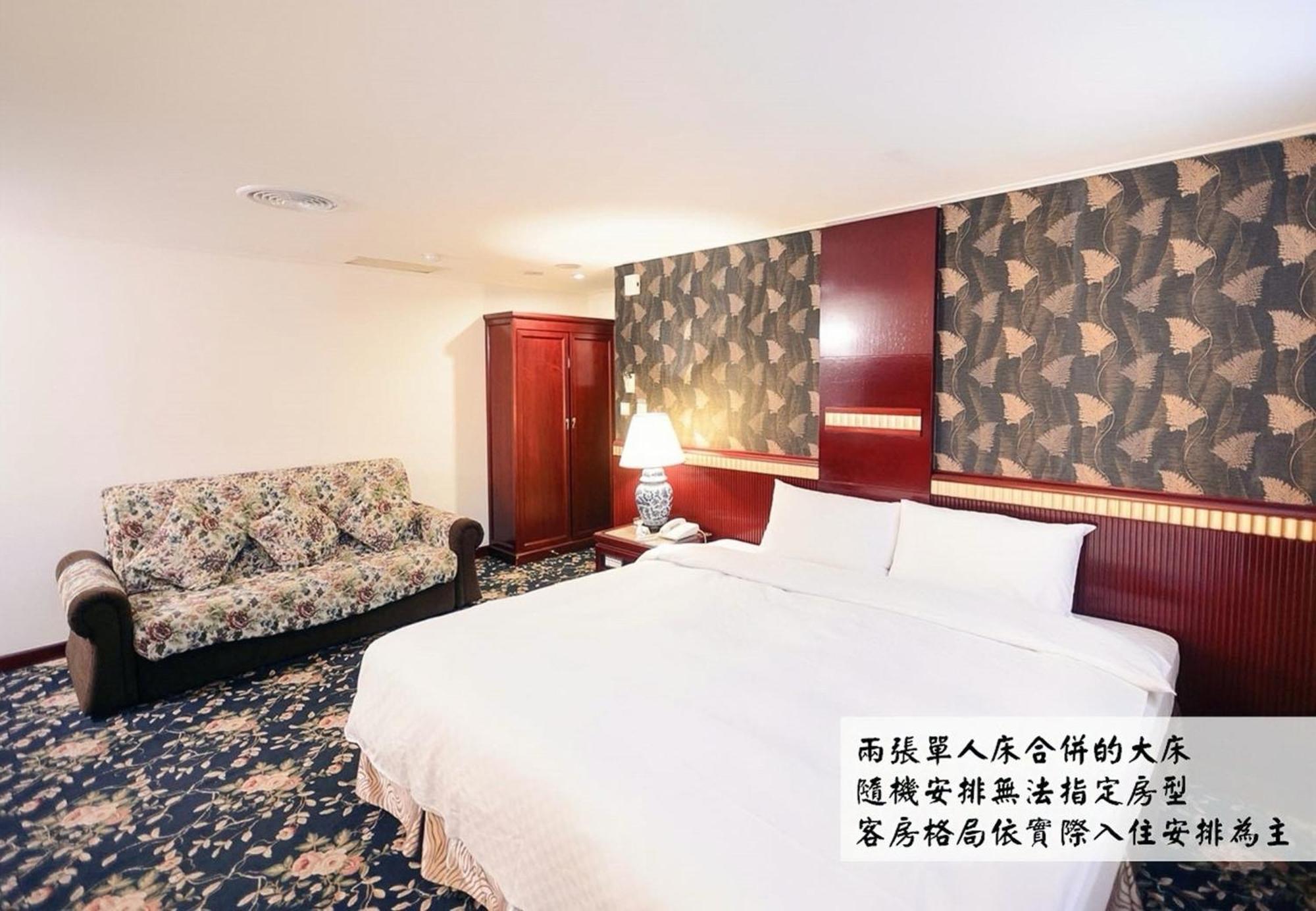 Kiwi Hotel Mrt Wenxin Branch Taichung Eksteriør billede
