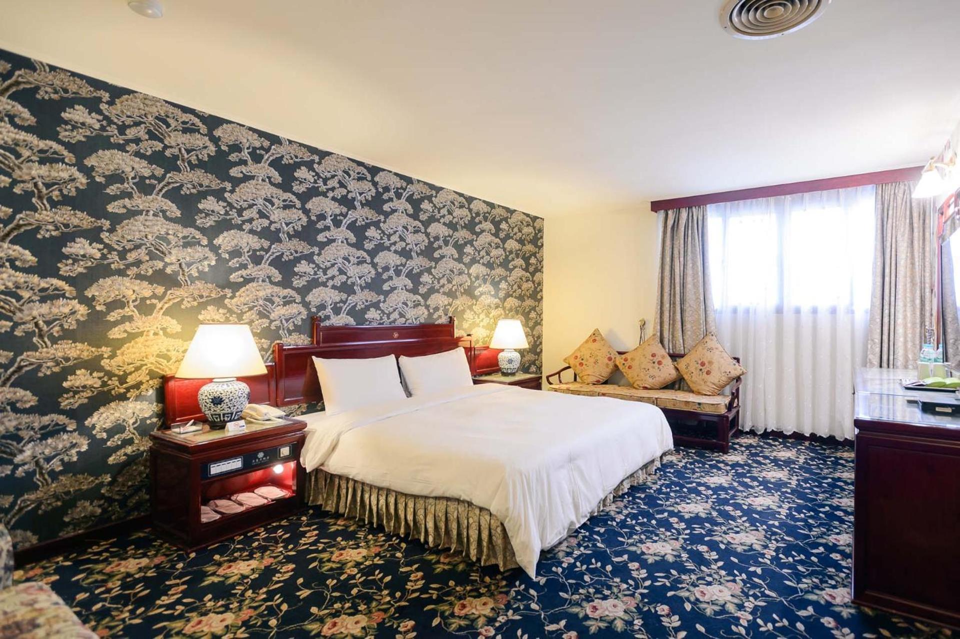 Kiwi Hotel Mrt Wenxin Branch Taichung Eksteriør billede
