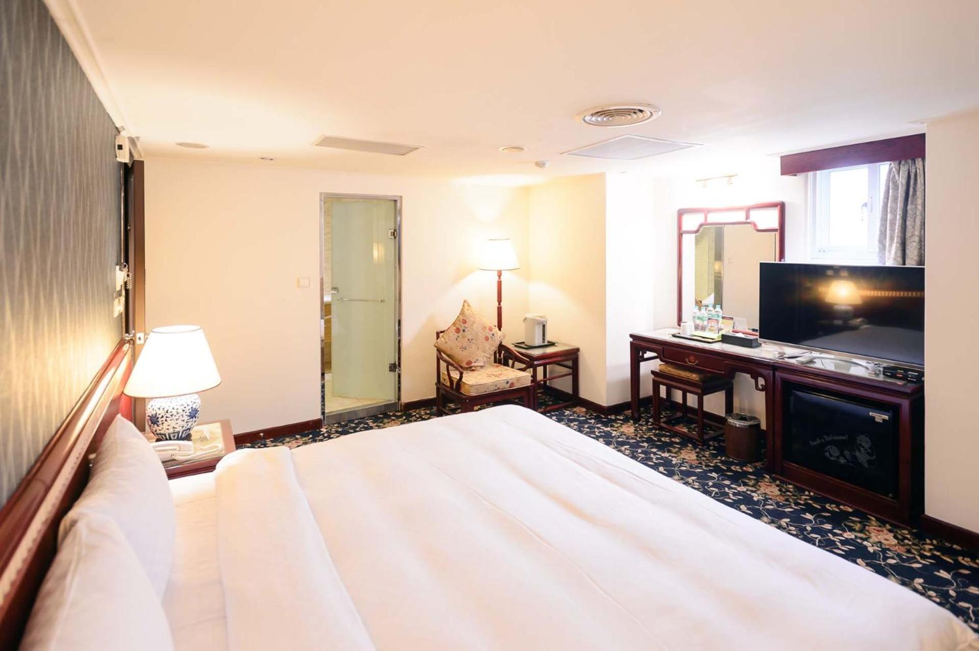 Kiwi Hotel Mrt Wenxin Branch Taichung Eksteriør billede