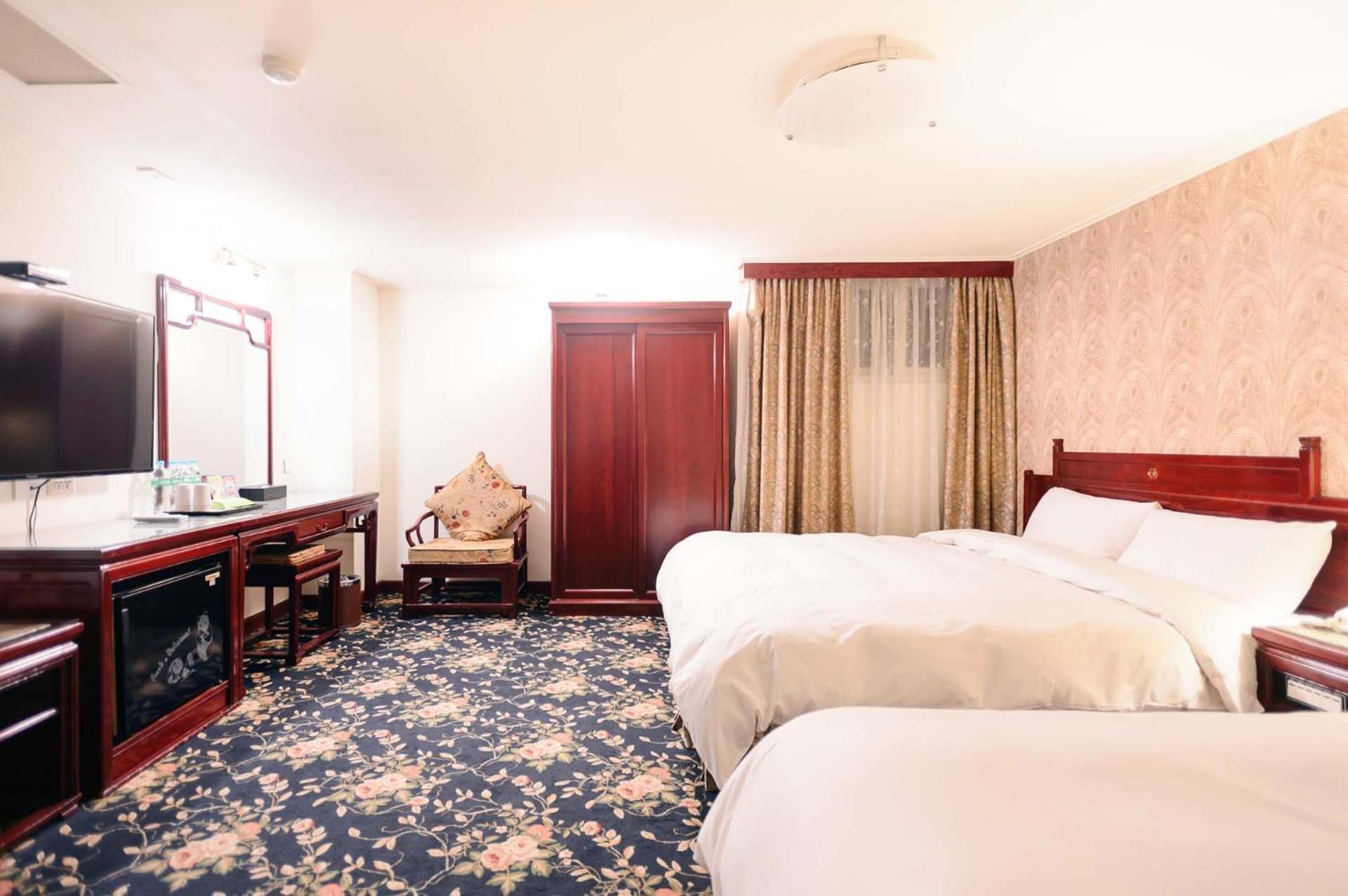 Kiwi Hotel Mrt Wenxin Branch Taichung Eksteriør billede